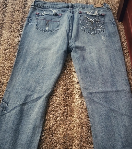 SOLD- Bundle- Rustic Jeans w/Tan Blazer - Picture 6 of 7